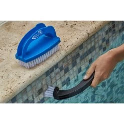 Brosse Multi-fonction Kerlis -Fournitures De Piscine 14040 action 3