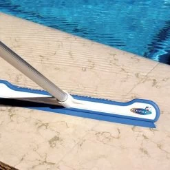 Balai De Piscine Résistant Multi-usages Kerlis - 40 Cm -Fournitures De Piscine balai multi usage 14009 margelle min