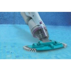 Aspirateur Rechargeable Kokido Telsa 30 Pour Spas Et Petites Piscines -Fournitures De Piscine kok 400 8602 aspirateur rechargeable telsa 30 ambiance min 1